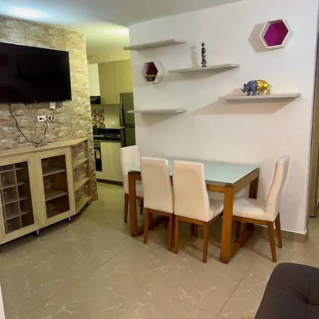 Moderno Apartamento *